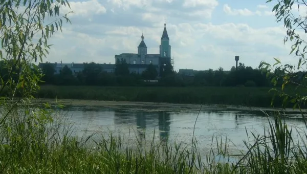 Река Ров